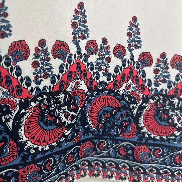 Loft Dress shirt with printed hem - Picture 2 of 4